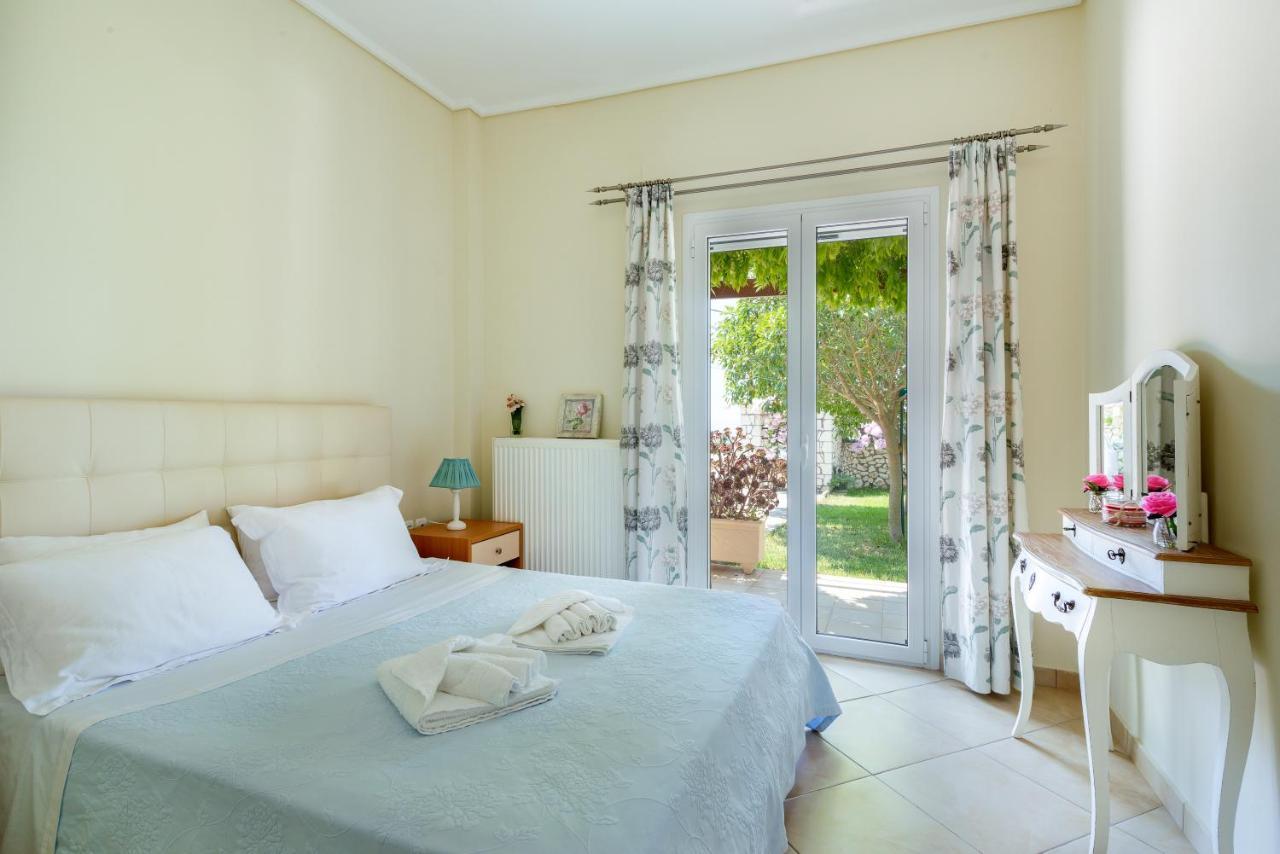Rania Apartments Helmata Kültér fotó
