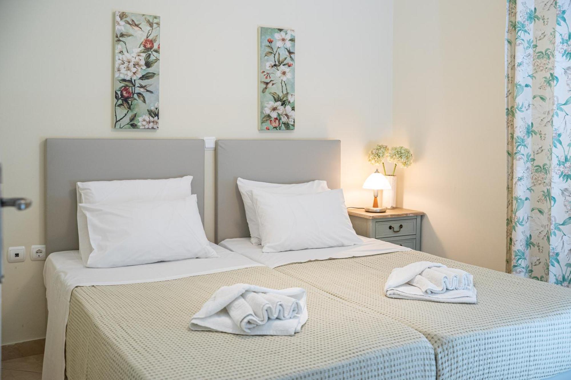 Rania Apartments Helmata Kültér fotó