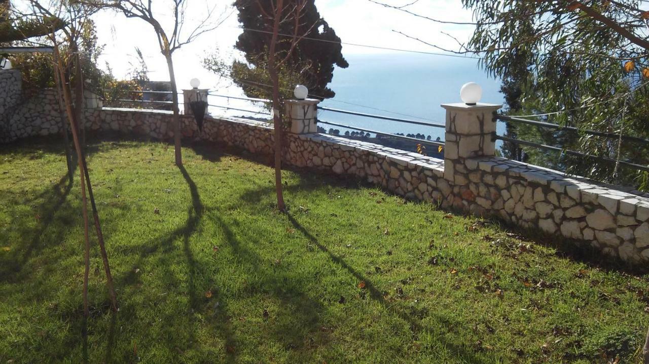 Rania Apartments Helmata Kültér fotó