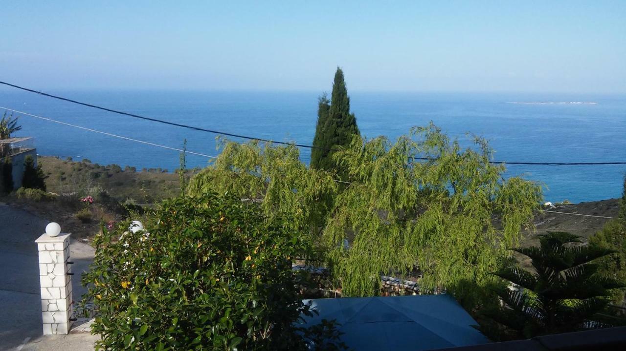 Rania Apartments Helmata Kültér fotó